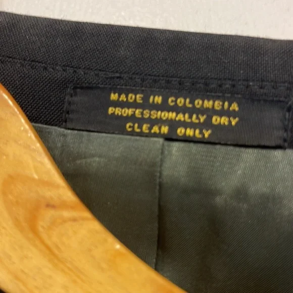 Black sport jacket/ blazer with silk lining - Picture 6 of 7